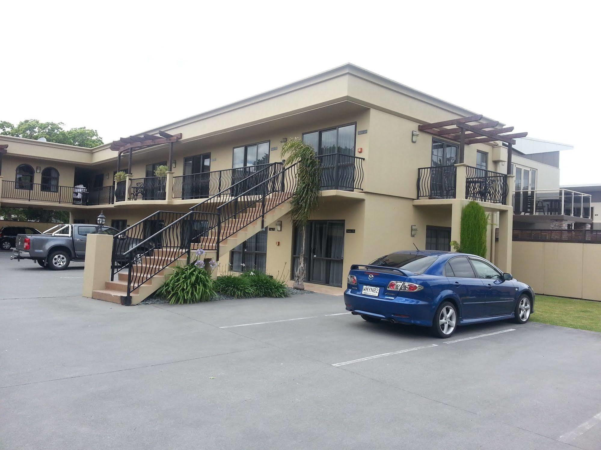 Stay 280 & Stay 284 Rotorua - Refurbished Modern Accommodation Εξωτερικό φωτογραφία
